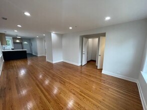 7212 S Euclid Ave in Chicago, IL - Building Photo - Building Photo