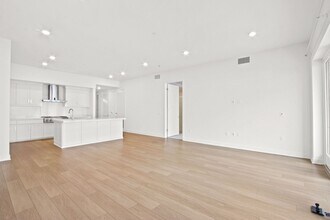 2510 Rivington in Irvine, CA - Foto de edificio - Building Photo