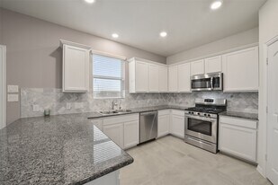 6822 Barrington Crk Trce in Katy, TX - Building Photo