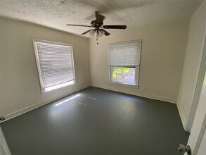 109 Bryan St in Houston, TX - Building Photo - Building Photo