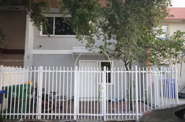 property at 618 NW 11th St