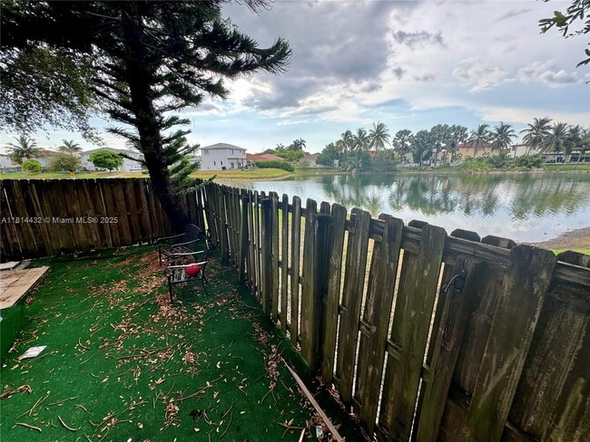16269 SW 58th Terrace in Miami, FL - Building Photo - Building Photo
