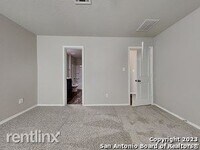 8530 Amistad Cove - 6