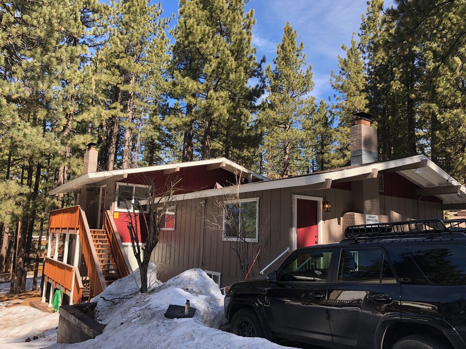 3757 Ruby Way, Unit A in South Lake Tahoe, CA - Building Photo