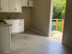 784 Beech Island Ave in Beech Island, SC - Foto de edificio - Building Photo