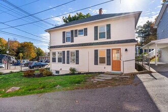 181 Main St in Ogunquit, ME - Building Photo - Building Photo