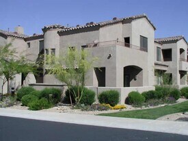 16600 N Thompson Peak Pkwy in Scottsdale, AZ - Building Photo