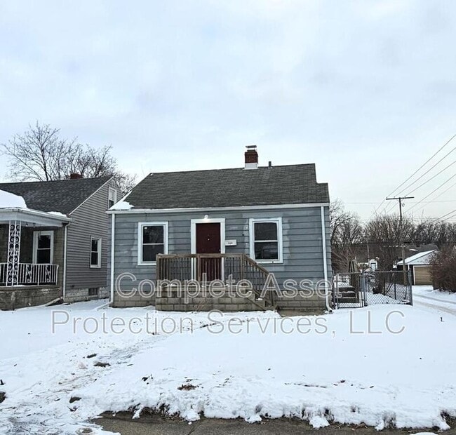 property at 3145 Pkwy N St