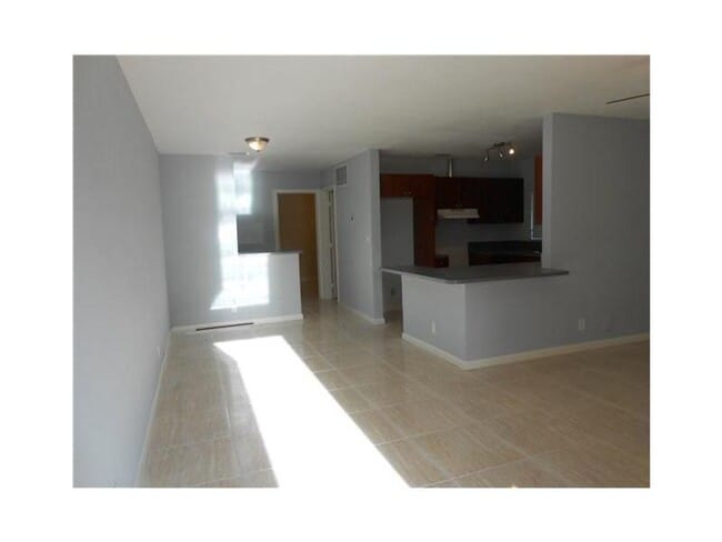 1544 NW 8th Ave in Fort Lauderdale, FL - Building Photo - Building Photo