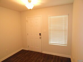 136 Winstead Cir in Owens Cross Roads, AL - Building Photo - Building Photo