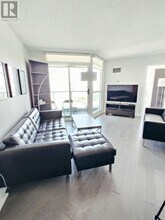 600 Fleet St in Toronto, ON - Building Photo - Building Photo