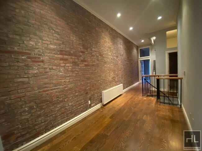 property at 343 E 5th St