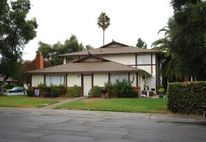 790 Carro Dr in Sacramento, CA - Building Photo