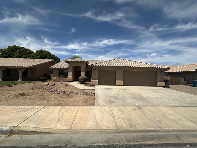 property at 4792 W 28th Ln