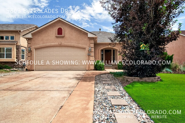 property at 9863 Everglades Dr