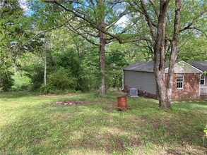 8400 Uniontown Hwy in Uniontown, AR - Building Photo - Building Photo