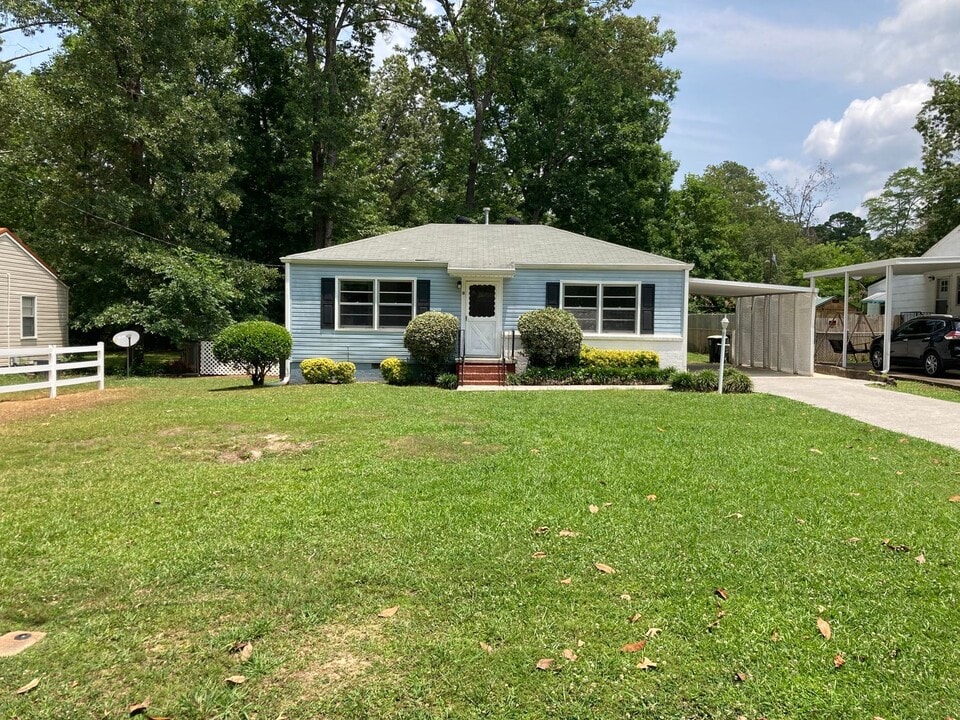 18 Tyler St NW in Rome, GA - Building Photo