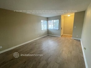 1217 E Radbard St in Carson, CA - Foto de edificio - Building Photo