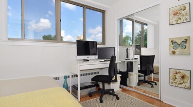 224 St George St in Toronto, ON - Building Photo - Building Photo