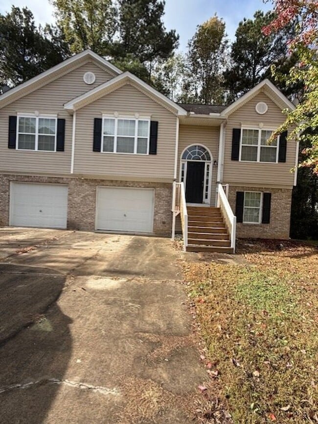 property at 302 Remington Pl Blvd