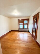 208 King St, Unit 208 King St in Burlington, VT - Building Photo - Building Photo