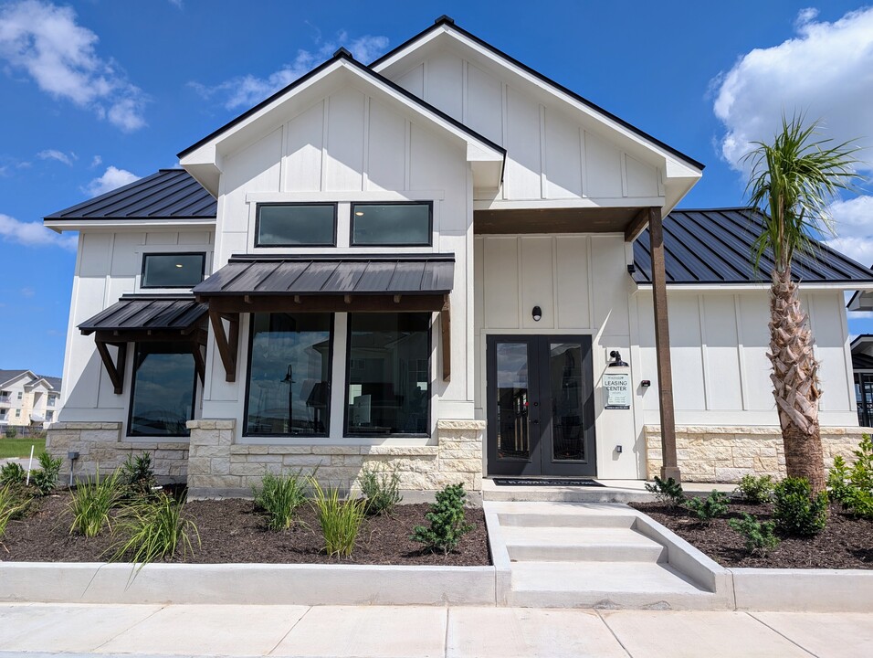 Seagrass Cottages at Northshore in Portland, TX - Building Photo