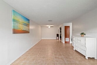 206 Diamond Cove in Casselberry, FL - Building Photo - Building Photo