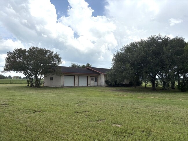 property at 3987 TX-304