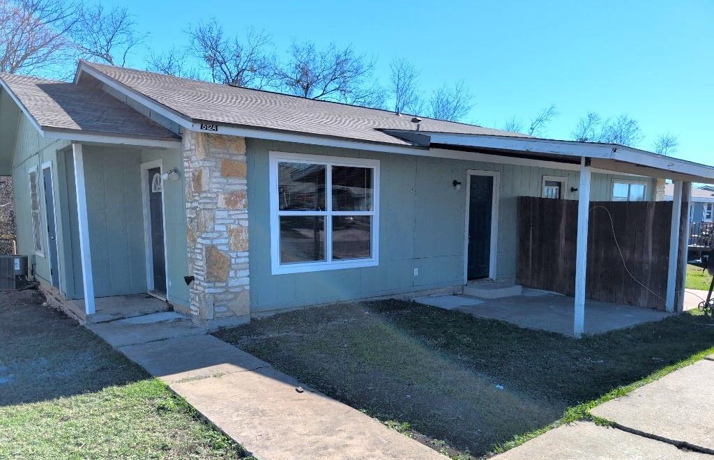 512 Lenora Dr in Taylor, TX - Building Photo