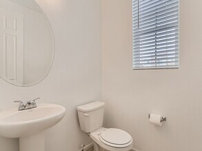 1654 S Andes Way in Aurora, CO - Building Photo - Building Photo