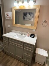 3175 W Riverdell Dr in Wasilla, AK - Foto de edificio - Building Photo