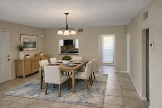 3327 NW 101st Ave in Coral Springs, FL - Building Photo - Building Photo