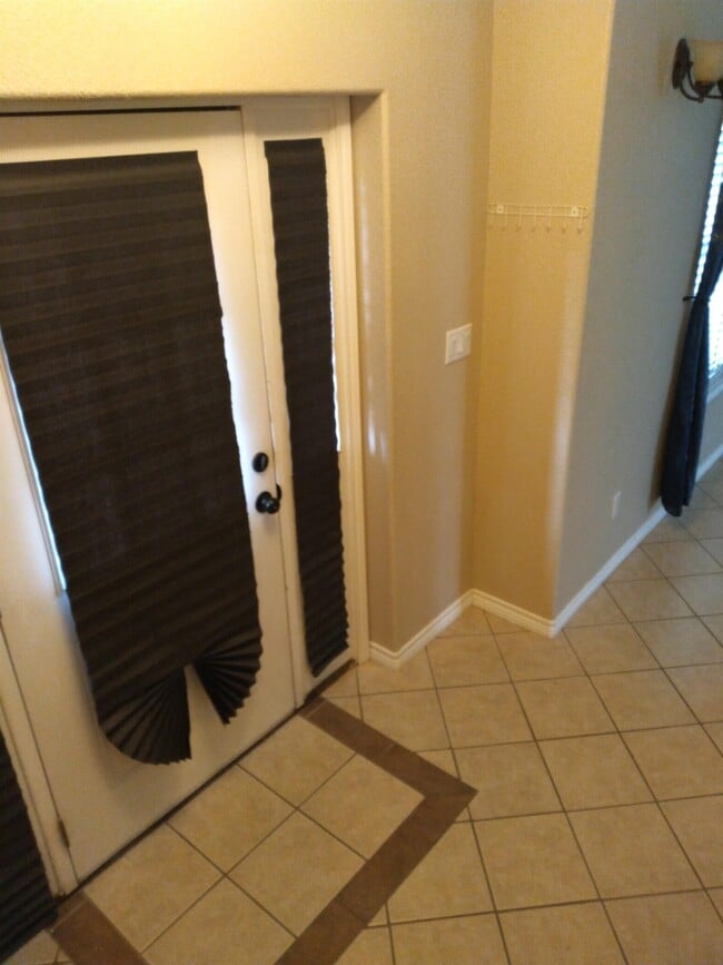 603 E 8th St in Del Rio, TX - Building Photo - Building Photo