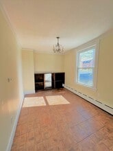 614-614 Tyler St in Pittsfield, MA - Building Photo - Building Photo