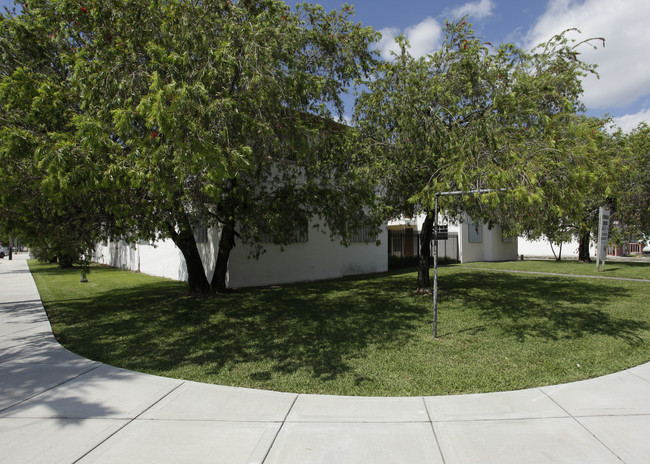 South Pointe Family and Children Center in Miami, FL - Building Photo - Building Photo