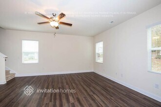 10003 Maywine Cir in Huntersville, NC - Building Photo - Building Photo