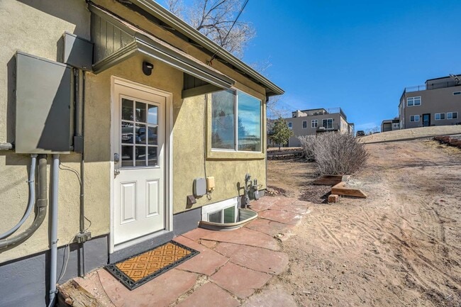 property at 2022 Woodburn St