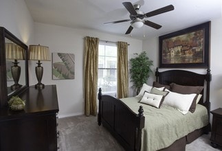 Chapel Creek in Mandeville, LA - Building Photo - Building Photo