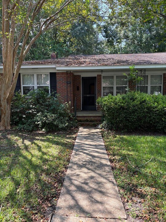 825-827 Ingleside Ave in Tallahassee, FL - Building Photo