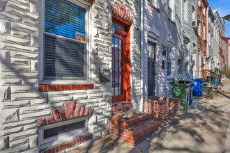 232 S Castle St in Baltimore, MD - Building Photo - Building Photo