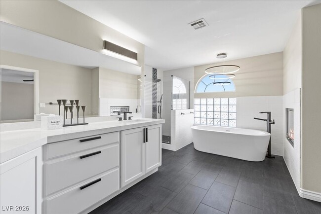 property at 2842 Via Florentine St