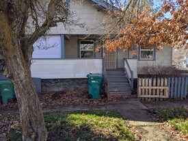 356 N 11th St, Unit 356 in Klamath Falls, OR - Building Photo