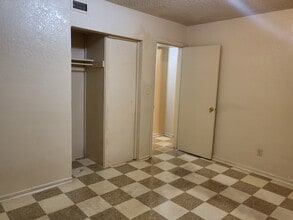 2113 Mt Herman St in Jacksonville, FL - Building Photo - Building Photo