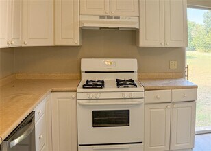 817 S Kelly Ave in Edmond, OK - Building Photo - Building Photo