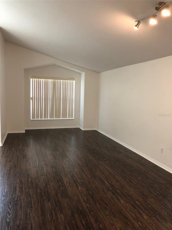 11231 Crystal Glen Blvd in Orlando, FL - Building Photo - Building Photo