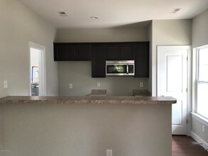 5026 Park Ave-Unit -A in Wilmington, NC - Building Photo - Building Photo