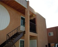 1310 San Pedro Dr SE in Albuquerque, NM - Foto de edificio - Building Photo