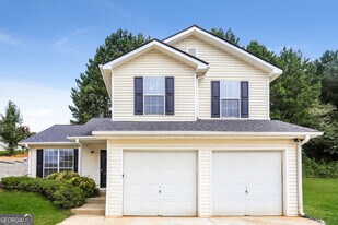 4150 Riverbank Ct in Decatur, GA - Building Photo