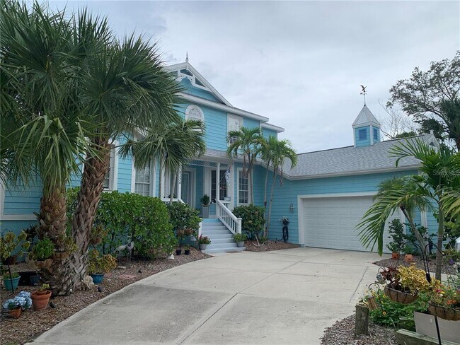 5334 Calle Florida in Siesta Key, FL - Building Photo - Building Photo