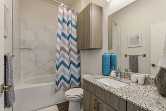 The Fitz Apartments in Dallas, TX - Building Photo - Interior Photo